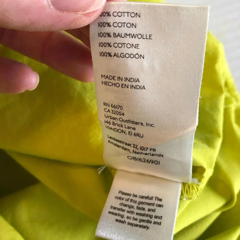 Anthropologie Pilcro Poet Sleeve Gathered Long Sleeve 100% Cotton Blouse. Medium - Picture 14 of 17